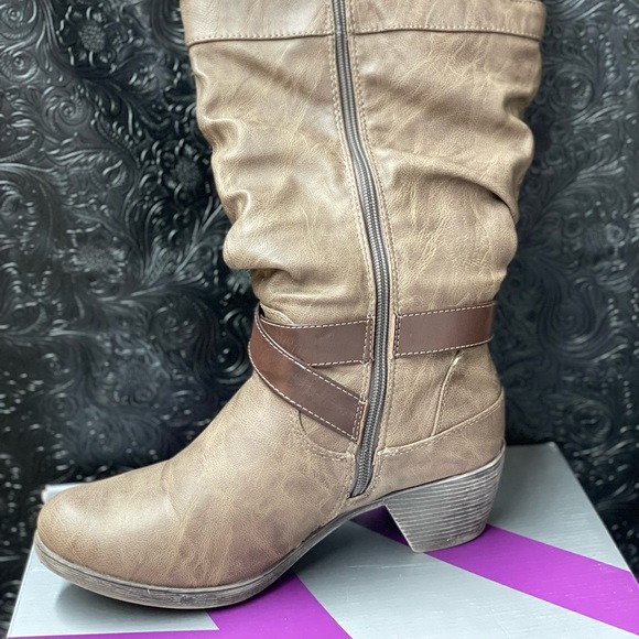 Lane Bryant tall boots. EUC - Picture 5 of 9